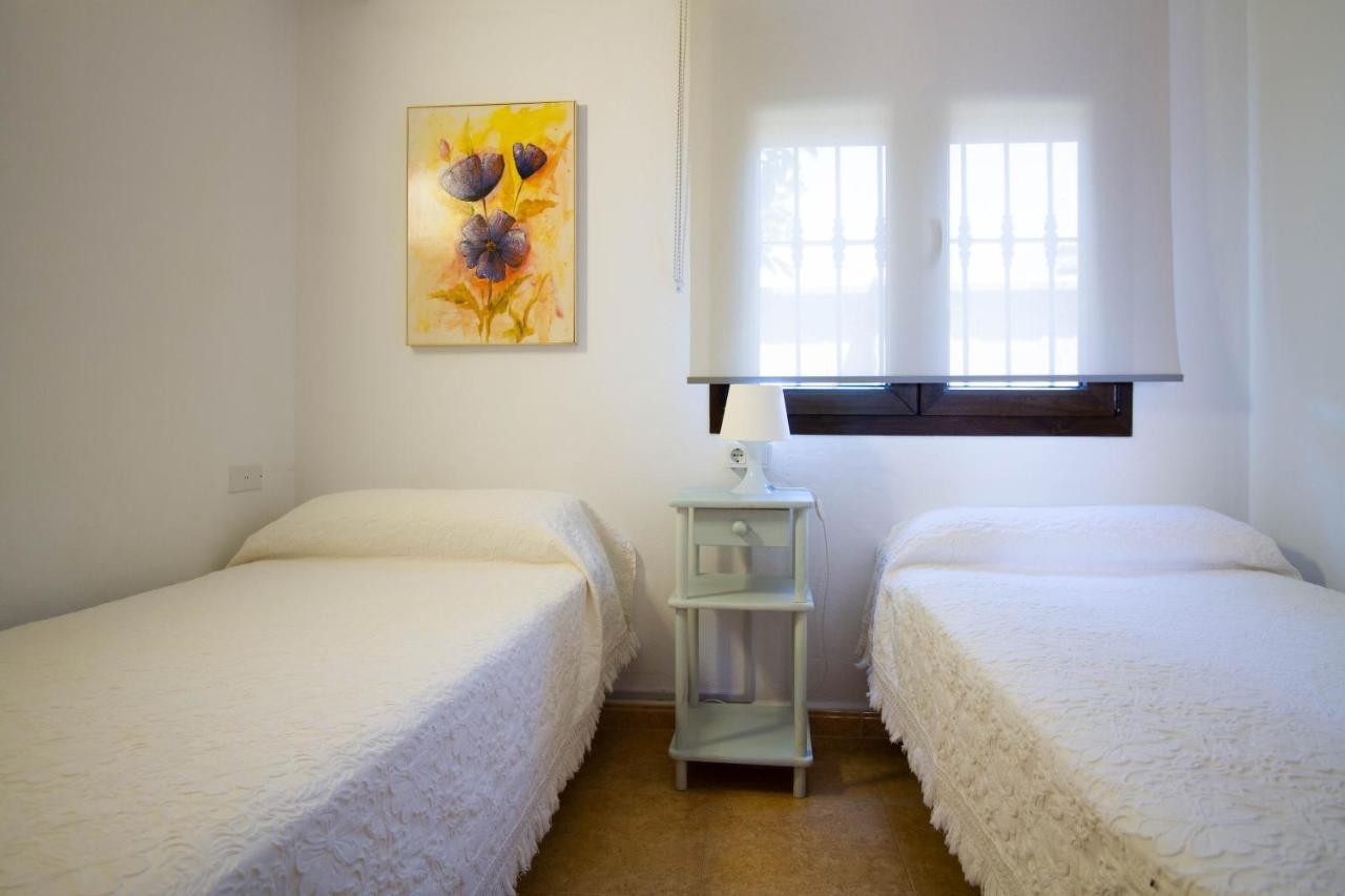 Apartamentos Turisticos Trajano ボロニア エクステリア 写真