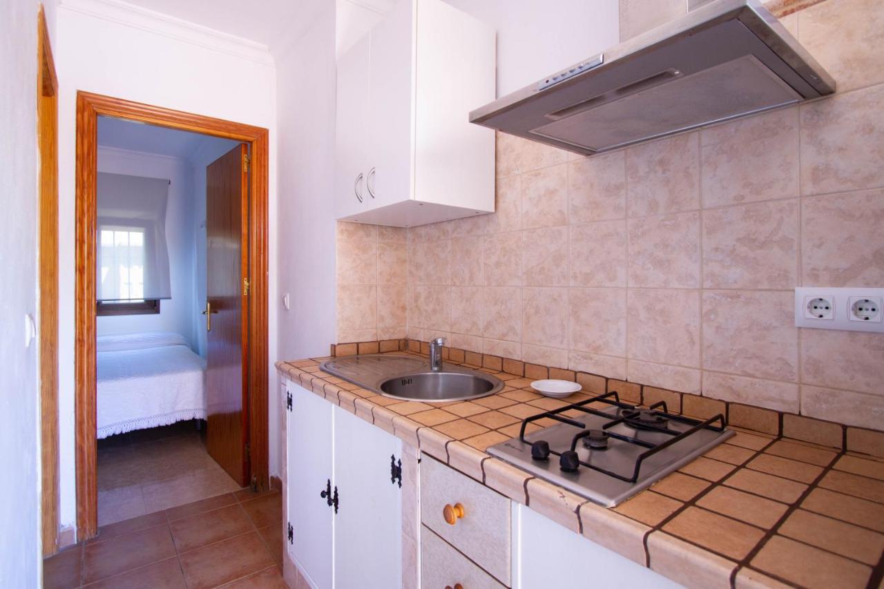 Apartamentos Turisticos Trajano ボロニア エクステリア 写真