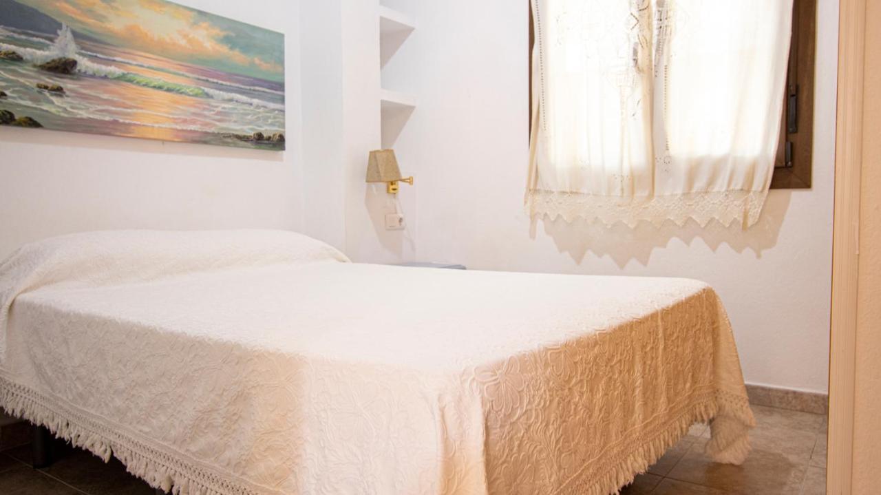 Apartamentos Turisticos Trajano ボロニア エクステリア 写真