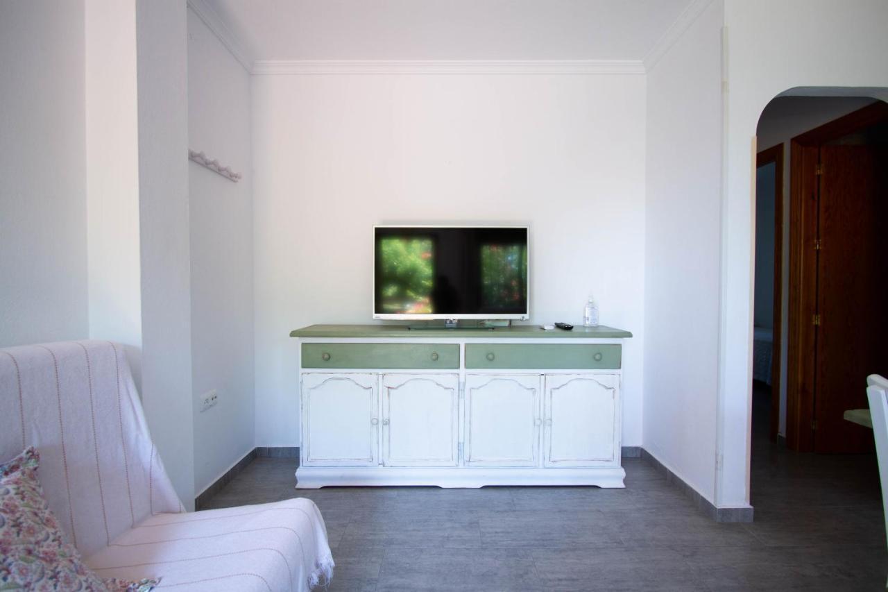 Apartamentos Turisticos Trajano ボロニア エクステリア 写真