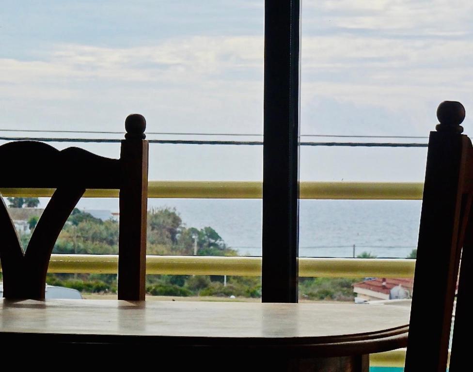 Apartamentos Turisticos Trajano ボロニア エクステリア 写真